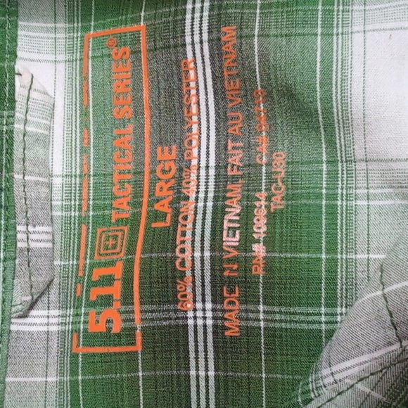 5.11 Tactical Short Sleeve Snap Up Green Plaid Camp Shirt Size Large - Picture 2 of 8
